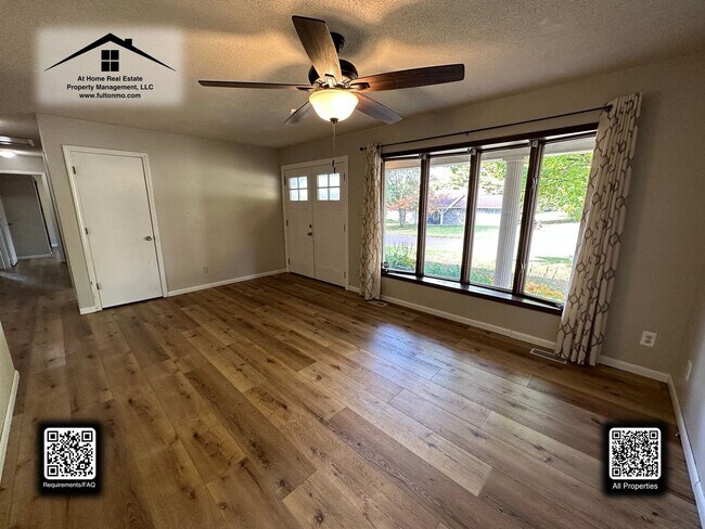 Building Photo - 402 Douglas Blvd