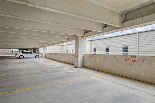 Building Photo - 1251 Strassner Dr
