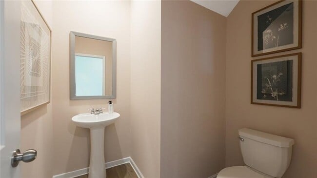 Building Photo - 2084 Pecan Dr