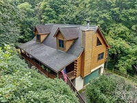 Building Photo - 306 Henry Dingus Way