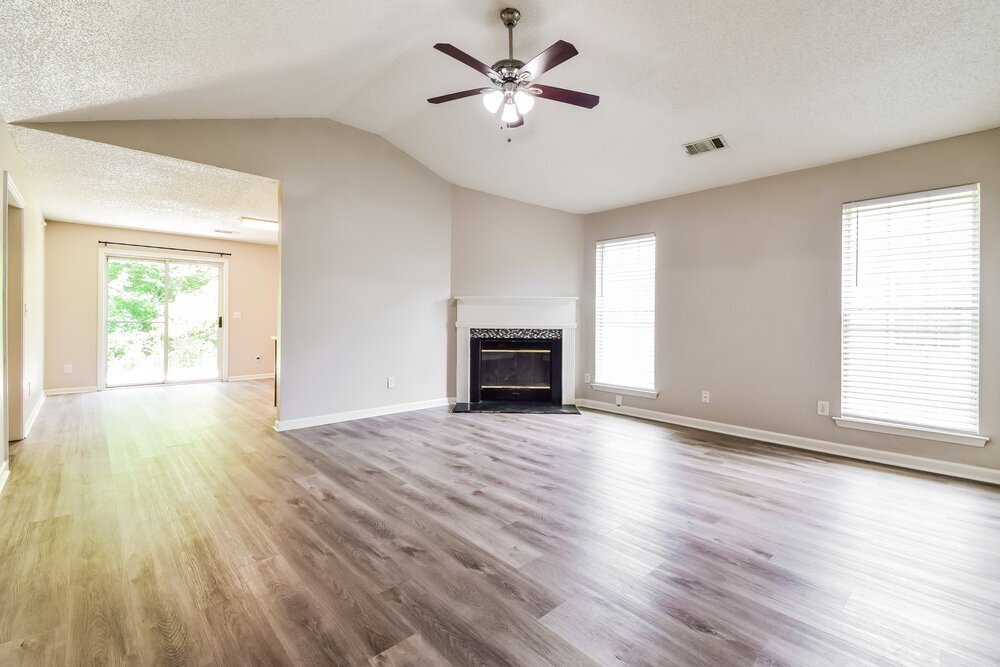 Building Photo - 3568 Brookstone Way