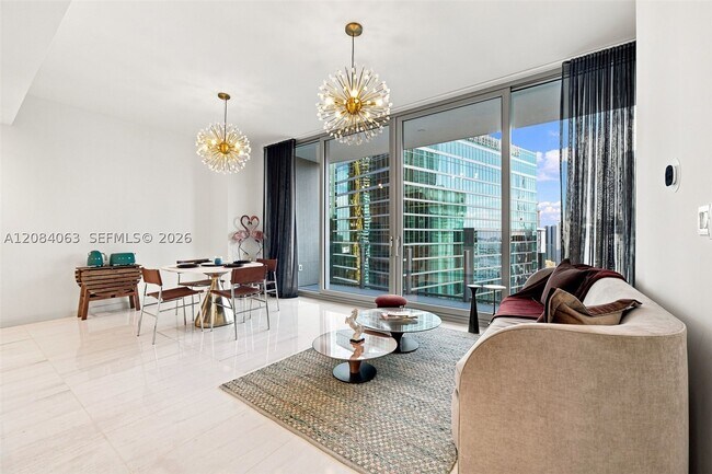 Building Photo - 300 Biscayne Blvd