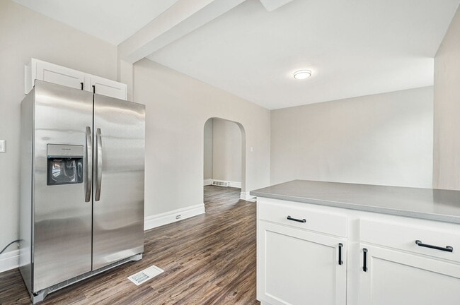 Building Photo - Newly Renovated 3 Bed, 2 Bath Single Family Home in Overbrook Area - Central AC, Off-Street Parki...