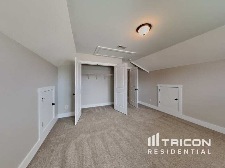 Building Photo - 105 Braddock Dr