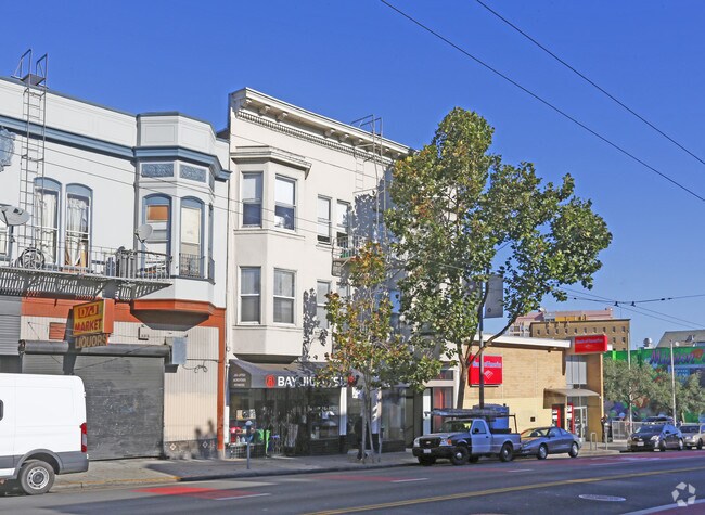 Building Photo - 3264-3272 Mission