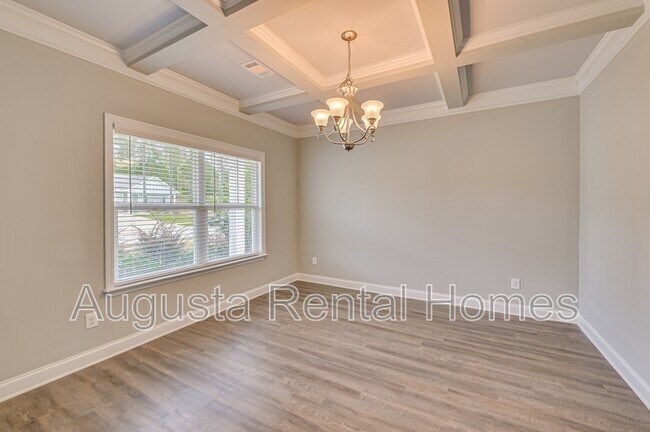 Building Photo - 1939 Preservation Cir
