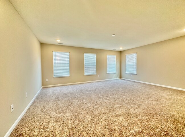 Building Photo - 5344 Orwell Ct