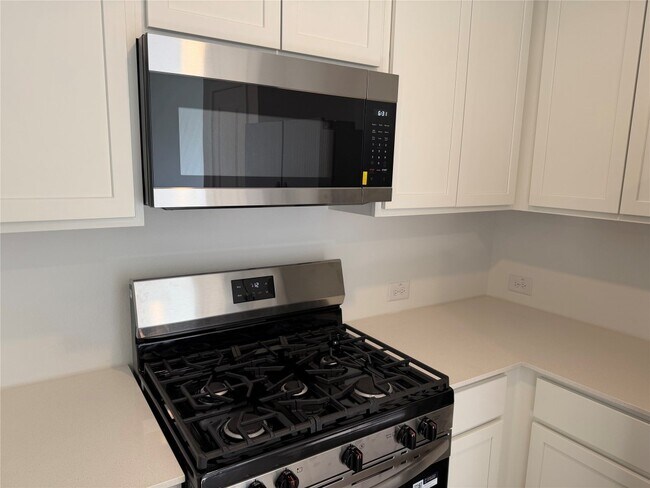 Building Photo - 486 Southern Magnolia Wy