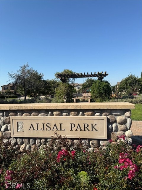 Building Photo - 652 Desert Willow Rd