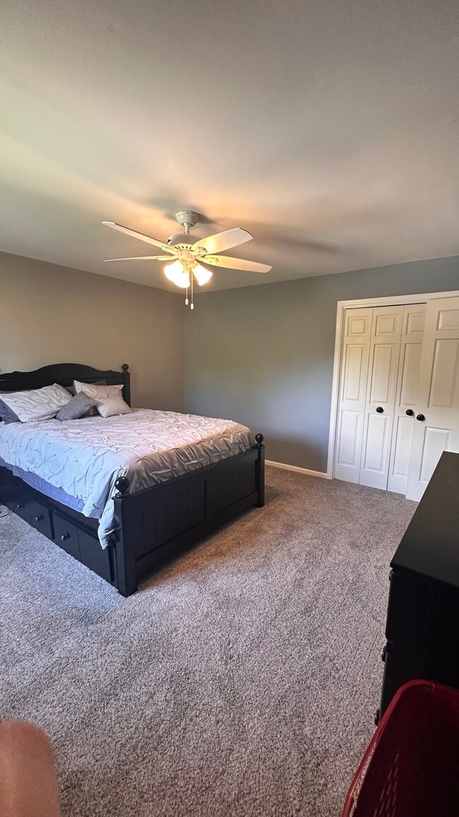 Building Photo - 6718 Deep Creek Dr