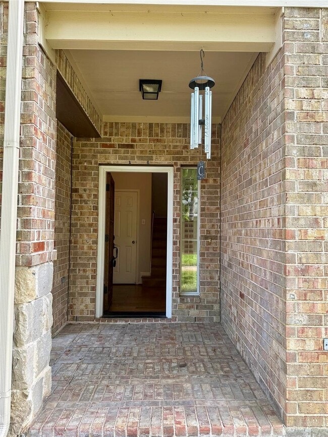 Building Photo - 13559 Fawn Lily Dr