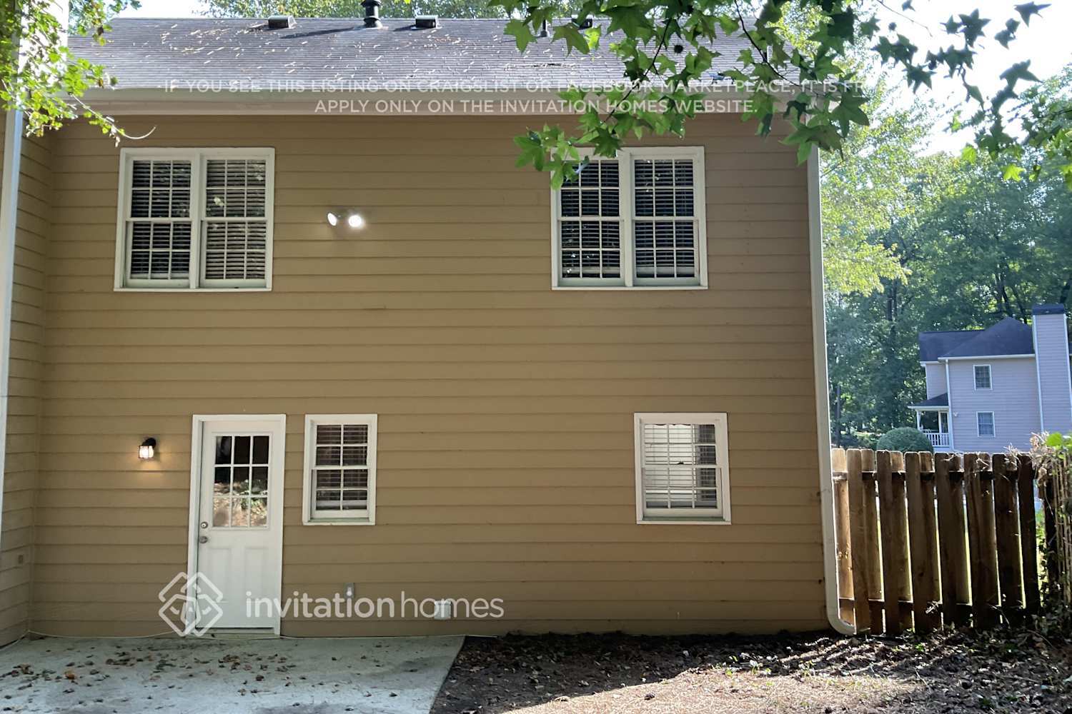 Building Photo - 2114 Shillings Chase Dr