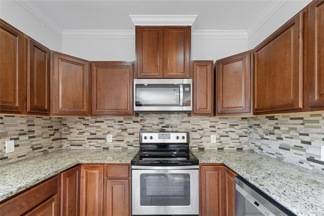 Building Photo - 3020 Great Valley Dr