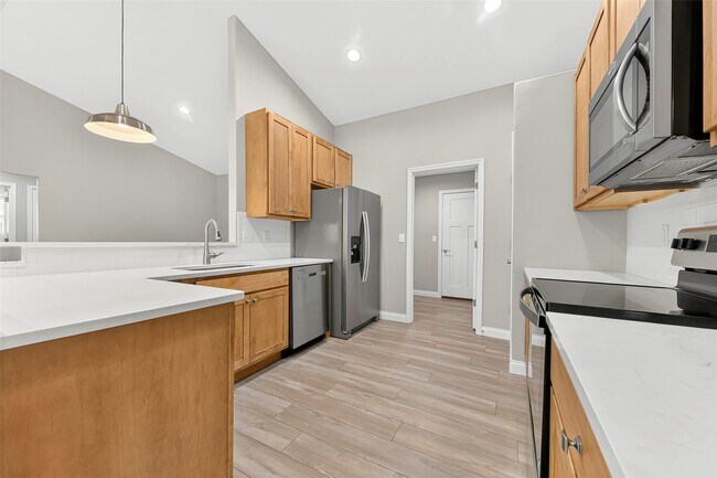 Building Photo - 5540 Autumn Trace Pkwy
