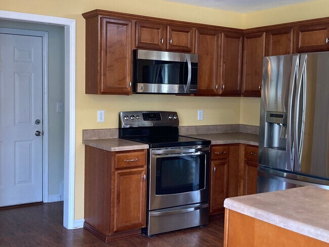 Building Photo - 2566 Leprechaun Ln