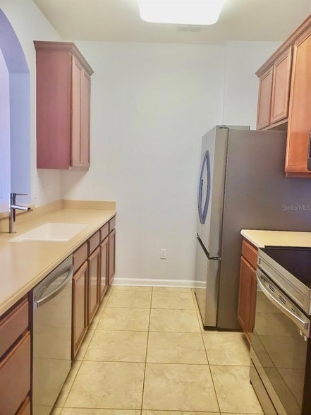 Building Photo - 3338 Robert Trent Jones Dr
