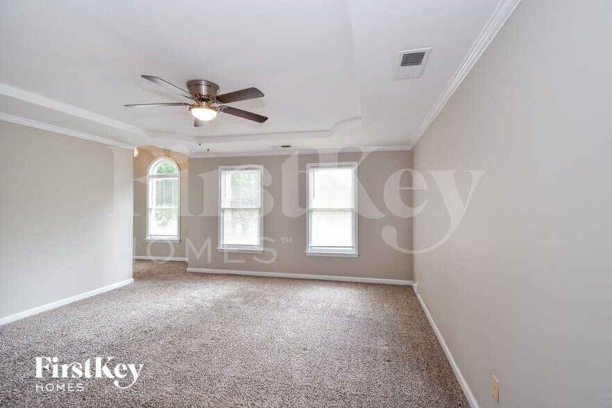 Building Photo - 1465 Fox Trace Dr