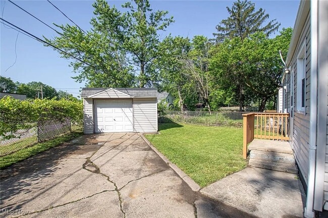 Building Photo - Matherson Avenue