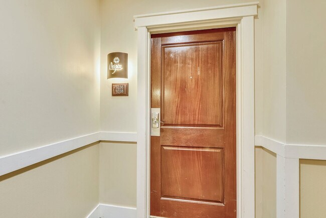 Building Photo - 15100 Front Beach Rd