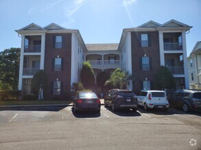 Building Photo - 488 River Oaks Dr