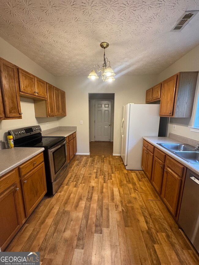 Building Photo - 6410 Winston Trce