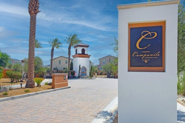 Building Photo - AVAILABLE NOW! GORGEOUS 3 BED / 2.5 BATH in Campanile in Cathedral City!