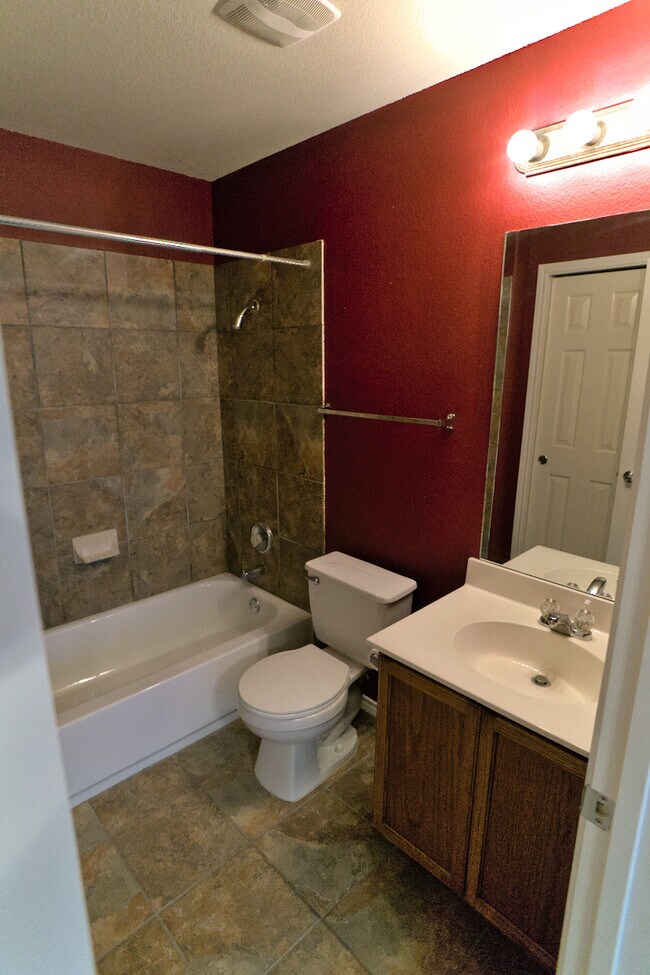 Secondary Bathroom - 2632 Century Park Blvd #46