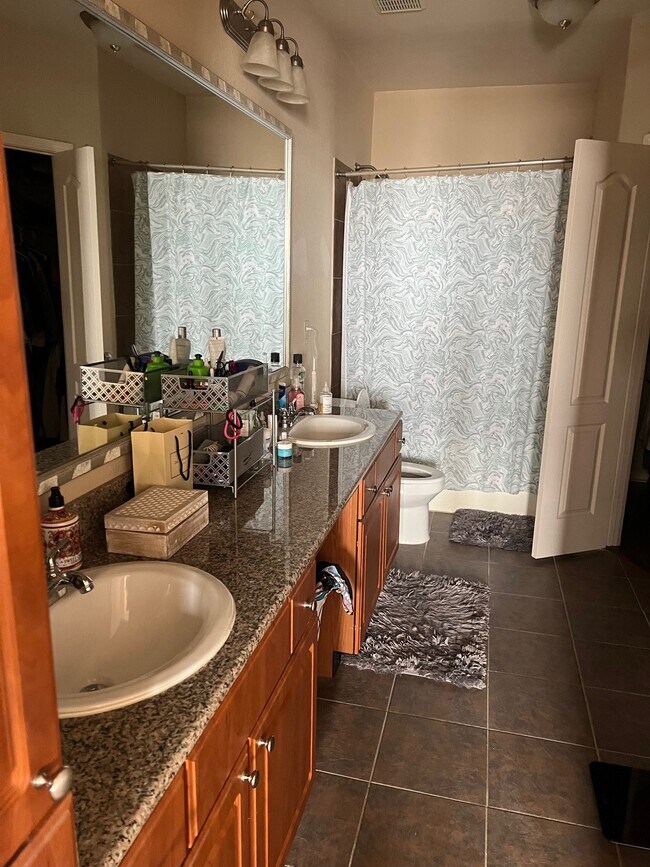 Building Photo - 1711 Old Spanish Trl