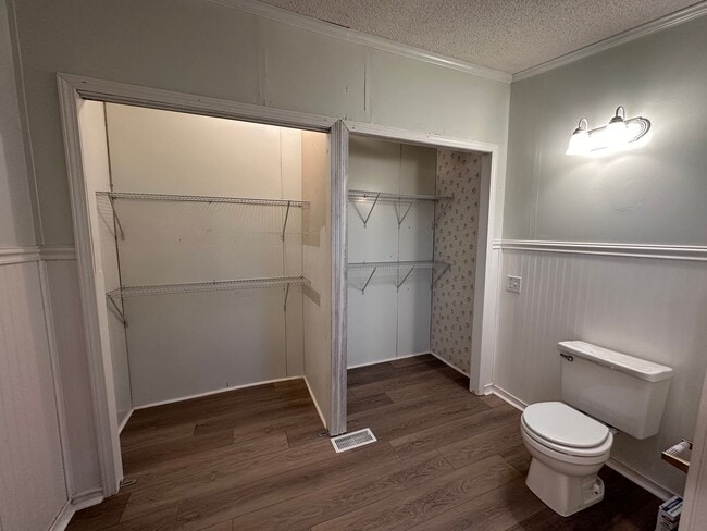 Building Photo - Spacious home in Campbell County. Country living!