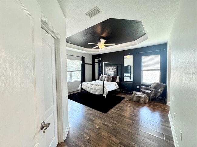 Building Photo - 212 Montara Drive