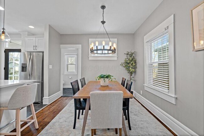 Building Photo - 1511 Hamlet St