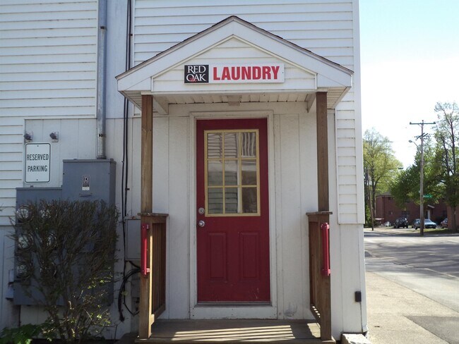 Building Photo - 239 Turner St