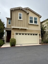 Building Photo - 311 Oak Hill Rd