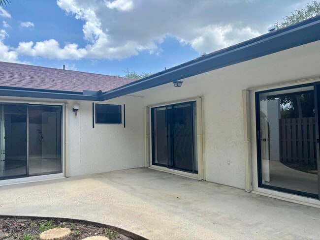 Building Photo - 23343 SW 54th Way