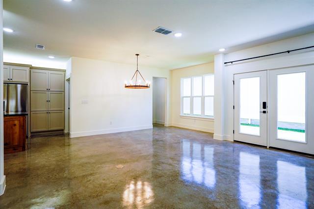 Building Photo - 108 Cardinal Wds