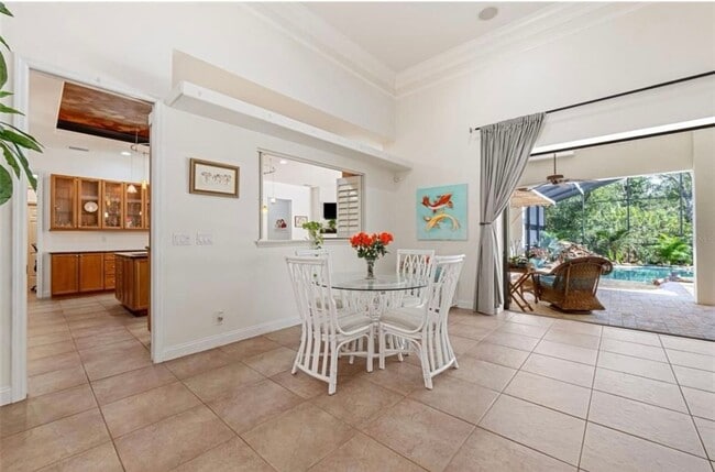 Building Photo - Luxurious 3 Bed 4 Bath Private Single-Story Sanctuary on 1.2 acres