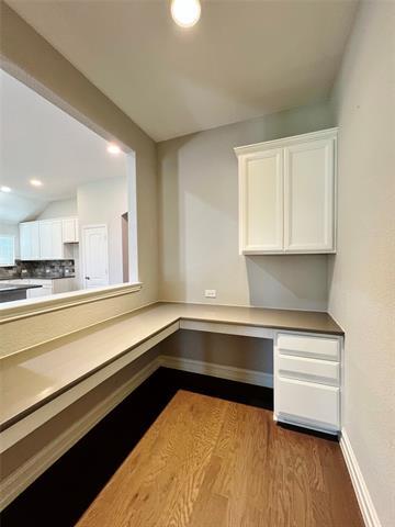Building Photo - 3620 Venetian Ct