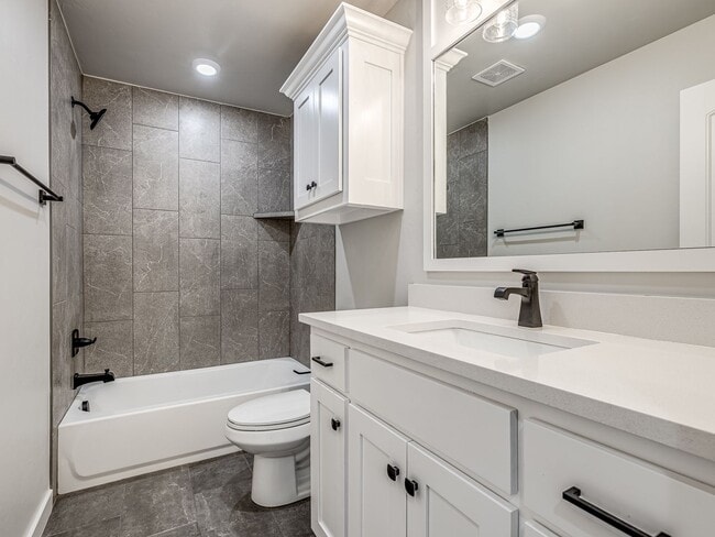 Building Photo - Stunning Brand New Build + Deerk Creek Sch...