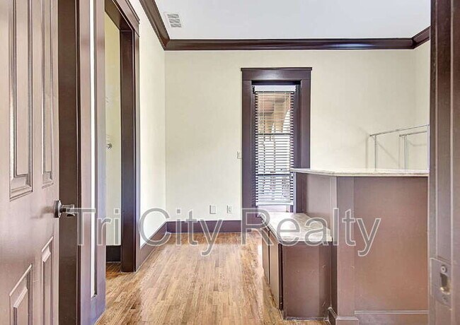 Building Photo - 250 Moss Creek Walk