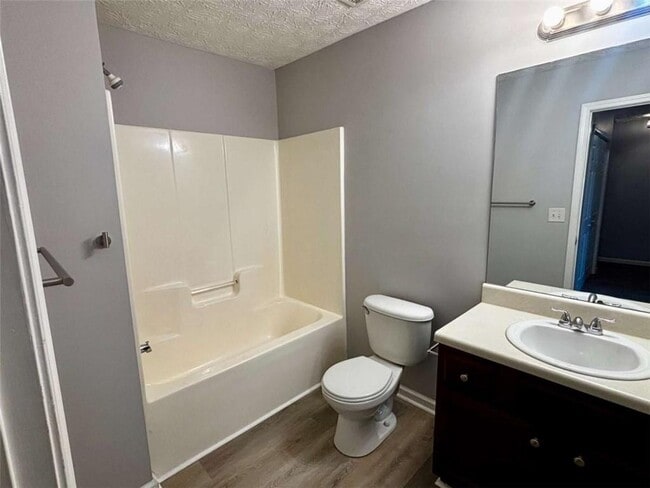 Building Photo - 4249 High Park Ln