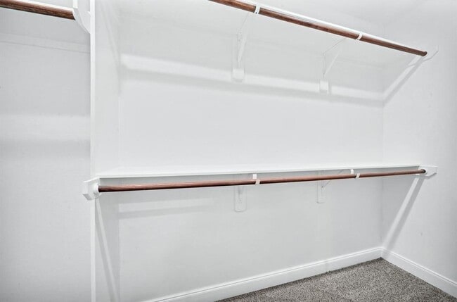 Building Photo - 5807 Southmund St