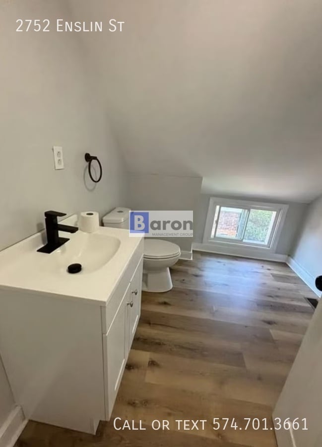 Primary Photo - 2752 Enslin St