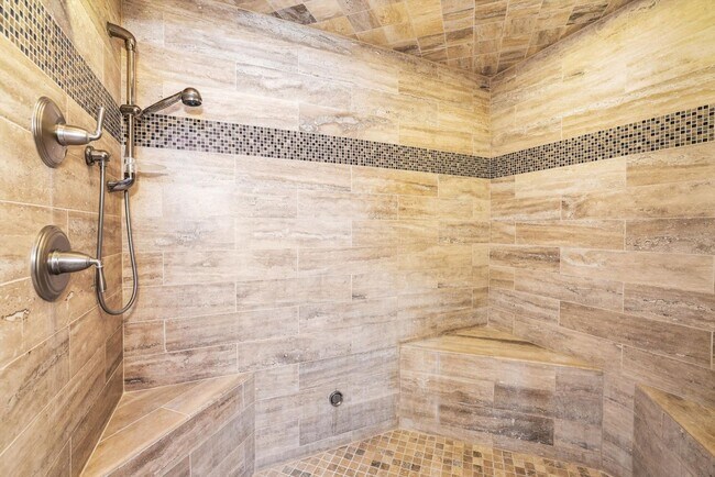 Building Photo - Custom N. Vacaville Single-Story Home in an Exclusive Gated Community!