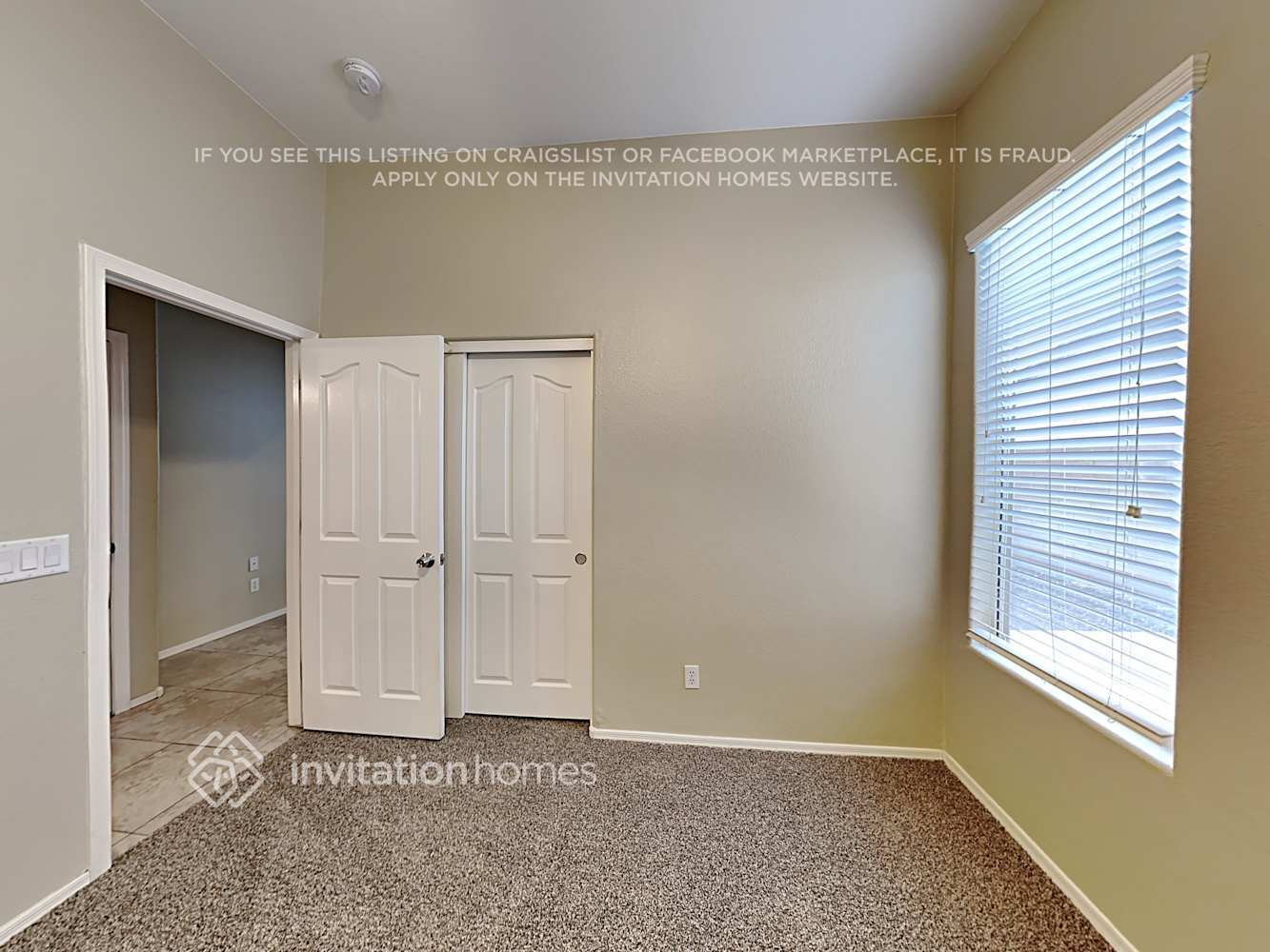 Building Photo - 13601 W Ironwood St