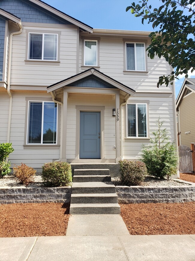 Building Photo - 1550 Craig Rd SE