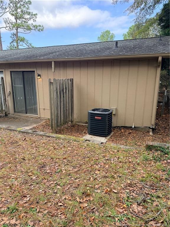 Building Photo - 7615 Jennings Ln