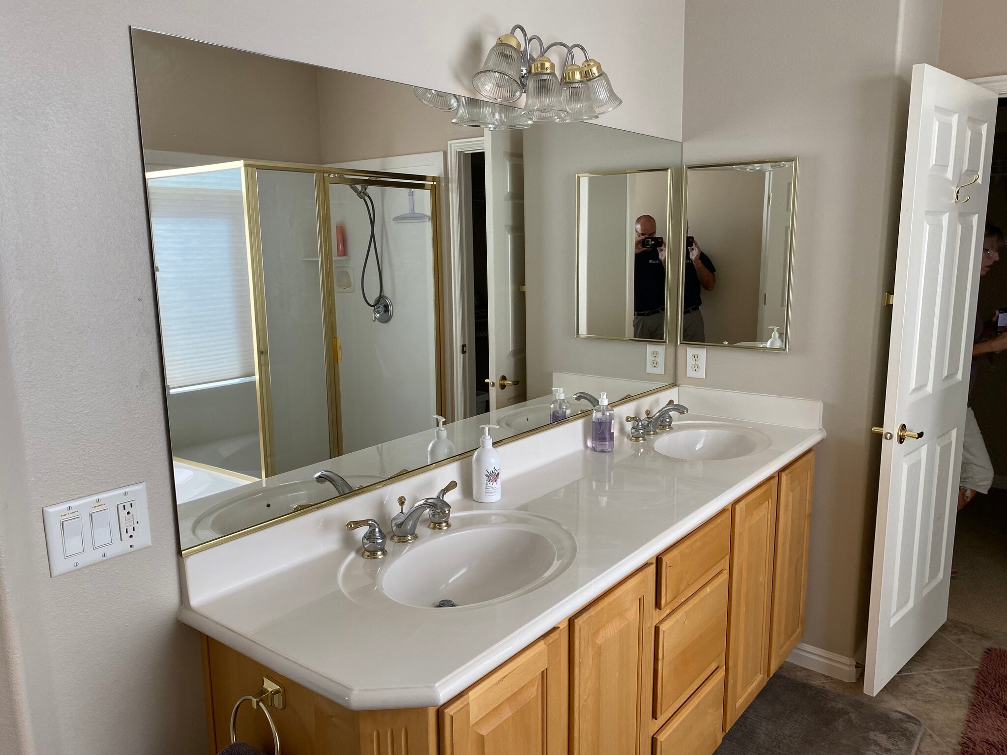 Building Photo - 1903 W Sunstar Dr