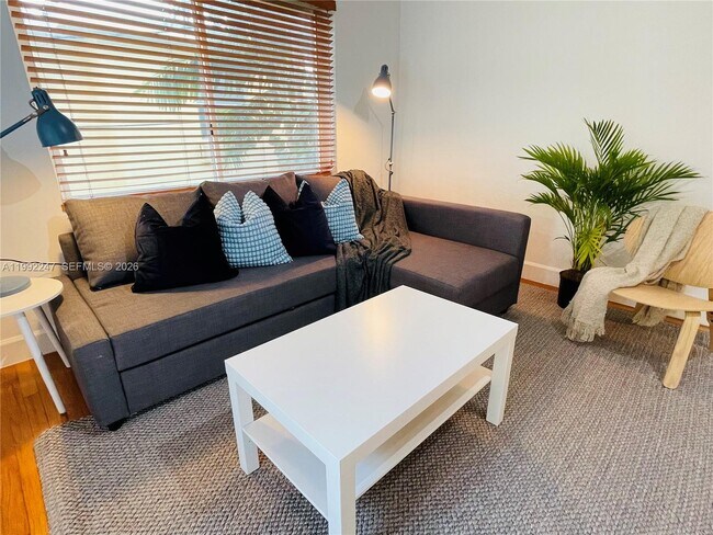 Building Photo - 8036 Harding Ave