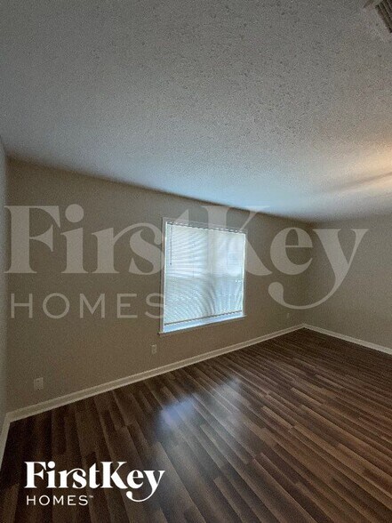 Building Photo - 3179 Birchton Glade Cove
