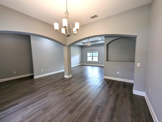 Building Photo - 3337 Bob Tolbert Rd